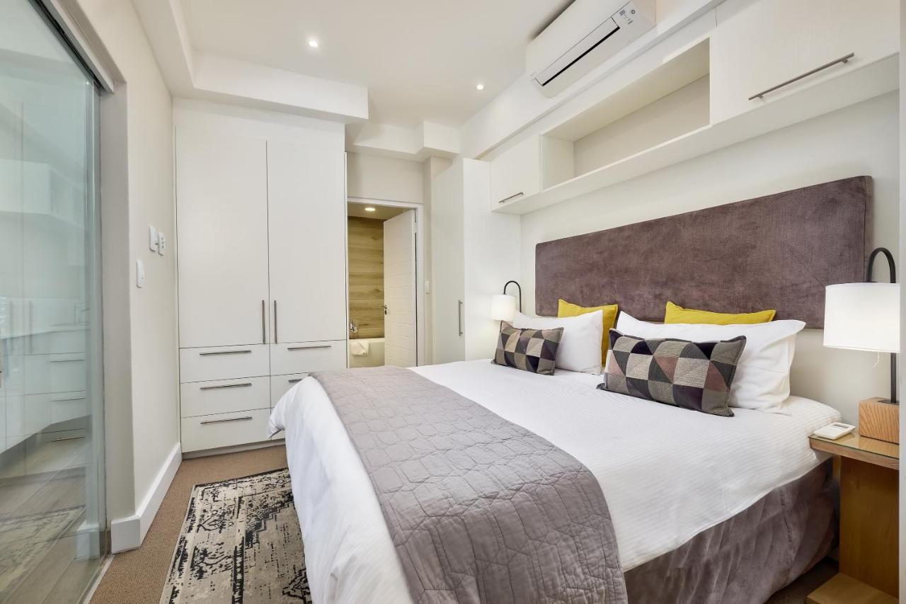 The Regency Apartment Hotel Menlyn Pretoria Ngoại thất bức ảnh