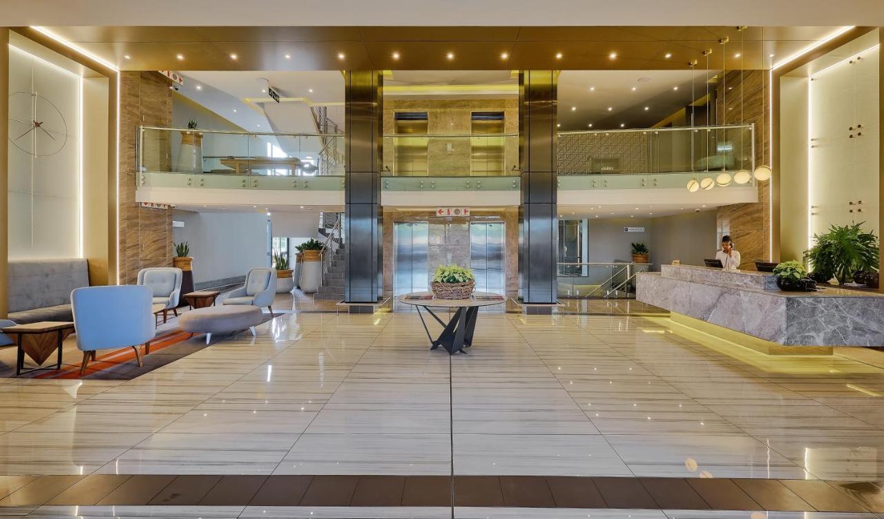 The Regency Apartment Hotel Menlyn Pretoria Ngoại thất bức ảnh