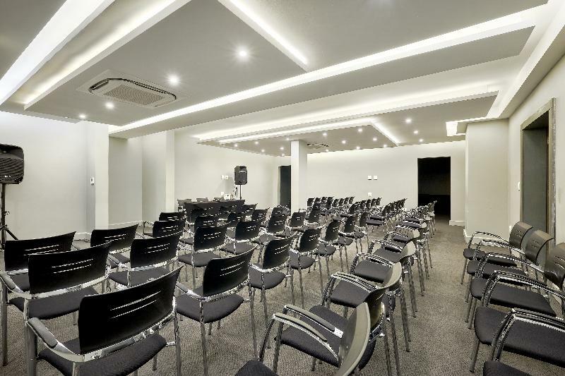 The Regency Apartment Hotel Menlyn Pretoria Ngoại thất bức ảnh
