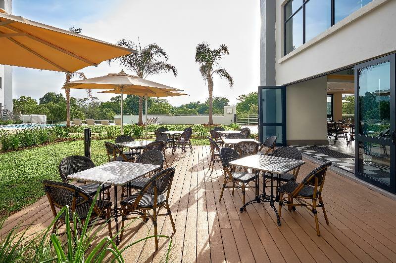 The Regency Apartment Hotel Menlyn Pretoria Ngoại thất bức ảnh